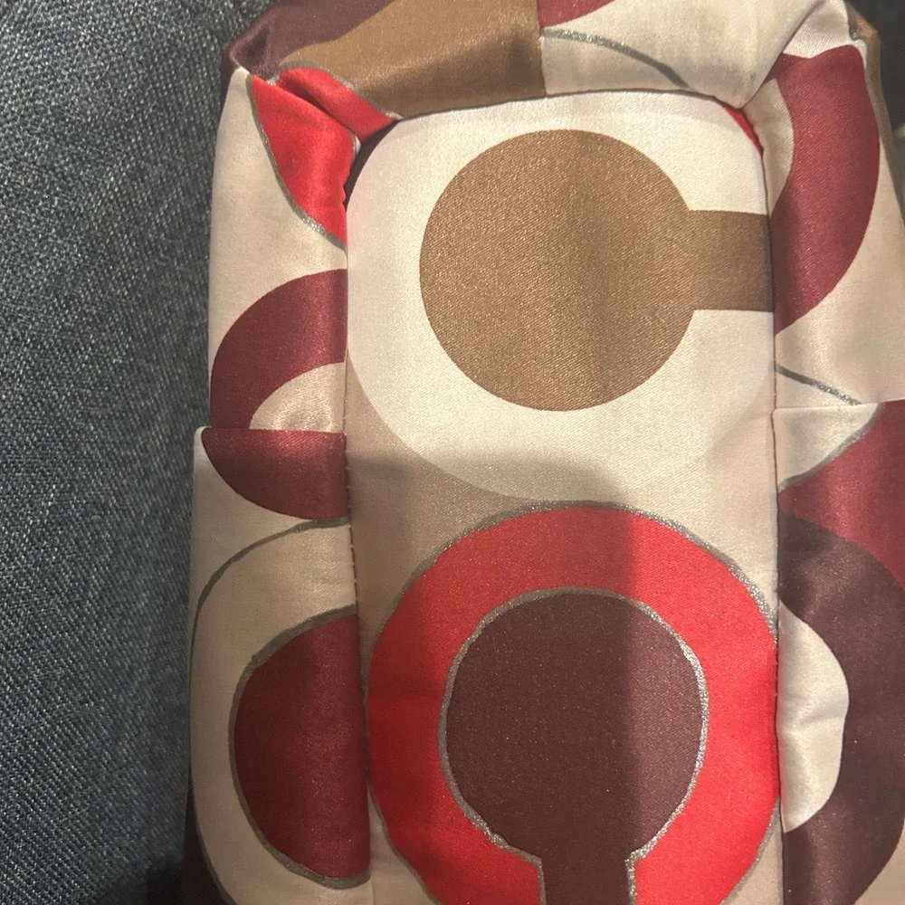 Coach Madison metallic Isabelle’s satin clutch and shoulder bag. - Picture 11 of 15